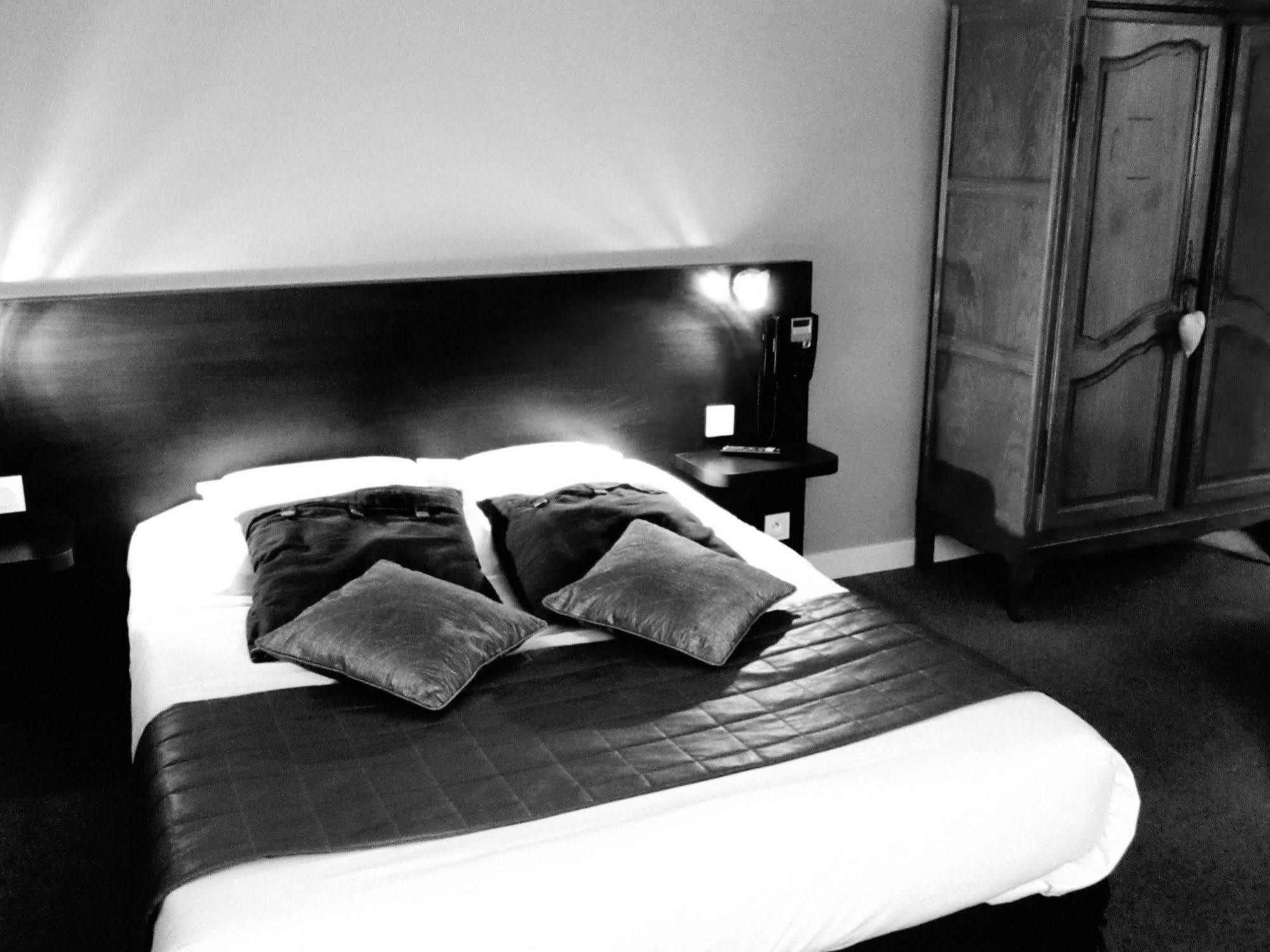 Hotel Restaurant De La Marne Paimpol Zewnętrze zdjęcie